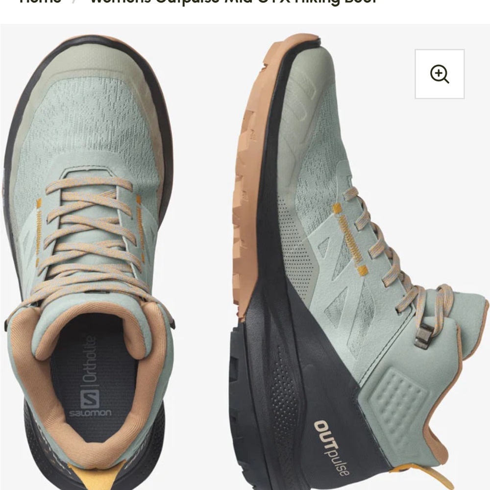 Salomon Women's hiking Boots - Light Green and Tan